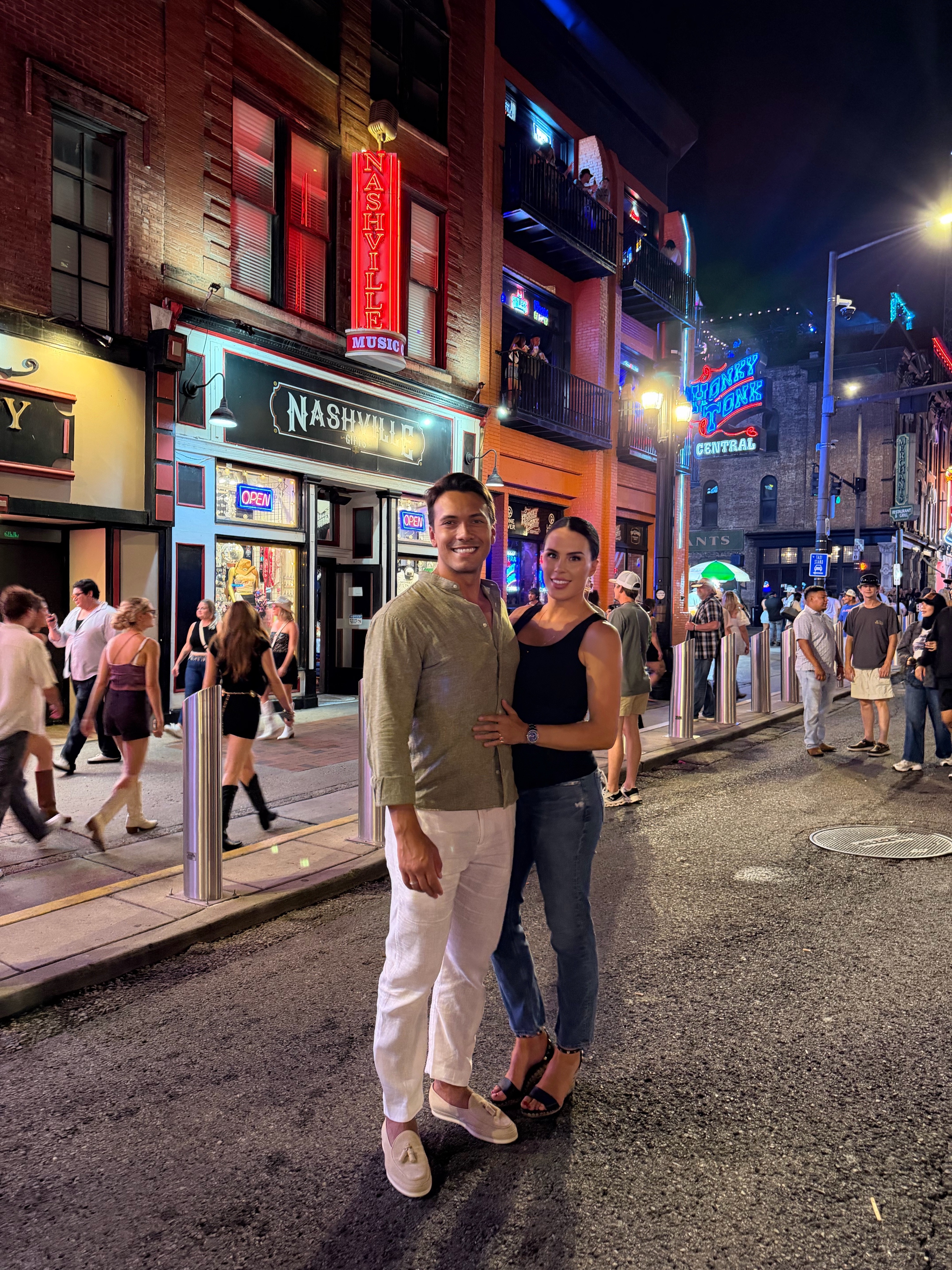 A night out on Broadway in Nashville