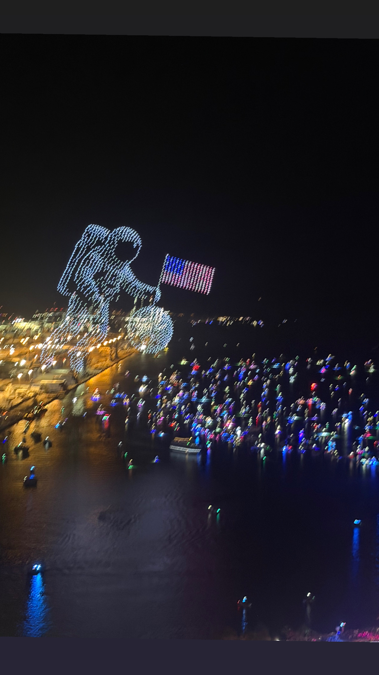 A dazzling night fountain show